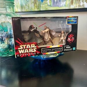 Hasbro Star Wars Tatooine Showdown Playset - Black, Red, Green, Brown